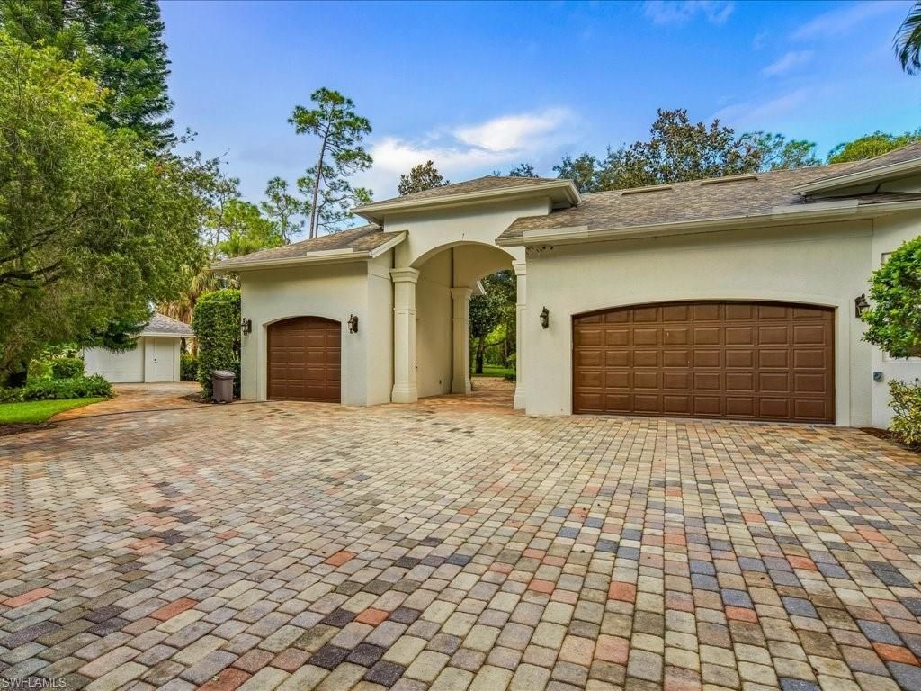 4810 Sycamore Dr , Naples, FL 34119 Photo
