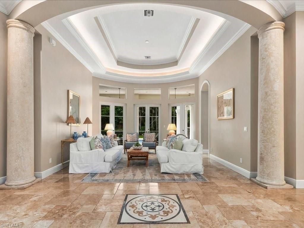 4810 Sycamore Dr , Naples, FL 34119 Photo