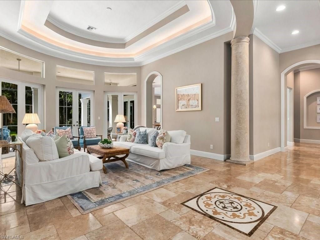 4810 Sycamore Dr , Naples, FL 34119 Photo