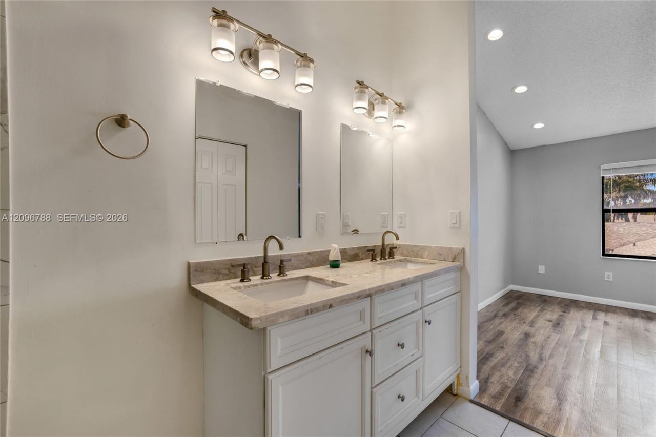 9166 SW 21st Ct , Unit E, Boca Raton, FL 33428 Photo