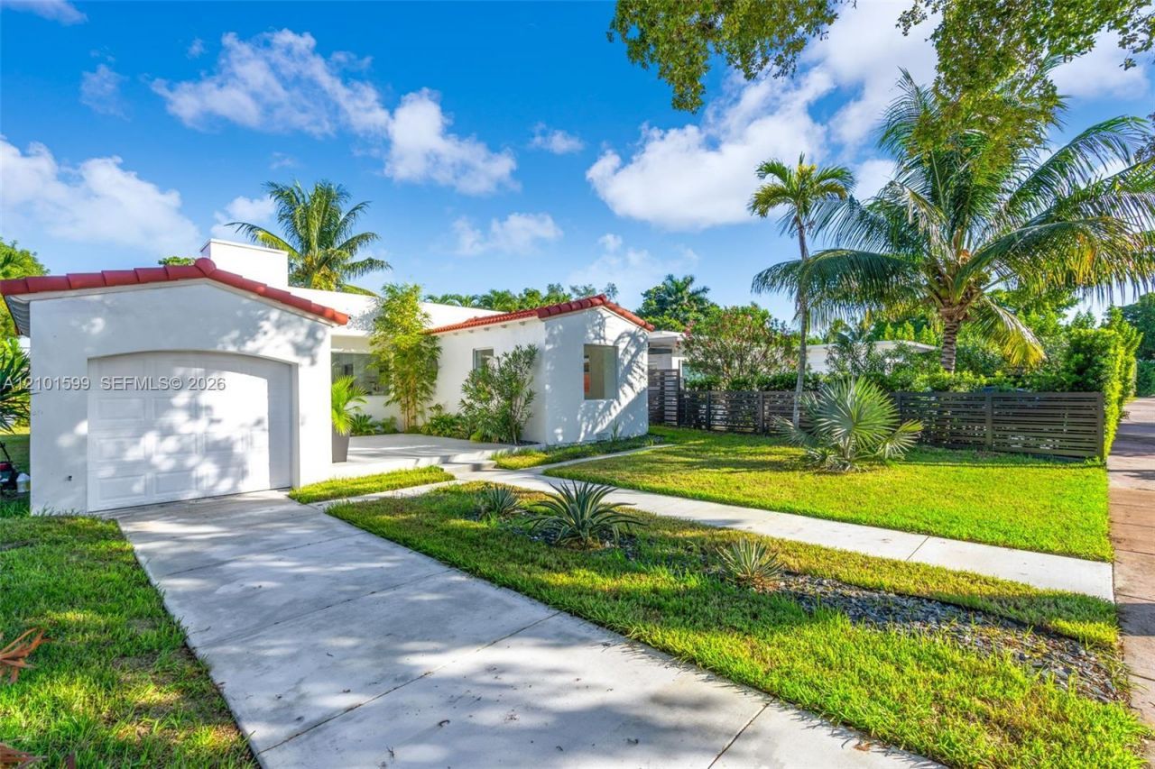 1371 71st St , Miami Beach, FL 33141 Photo