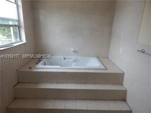 3640 NW 39th St, Lauderdale Lakes, FL 33309 Photo