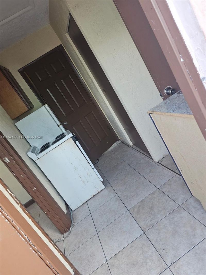3640 NW 39th St, Lauderdale Lakes, FL 33309 Photo