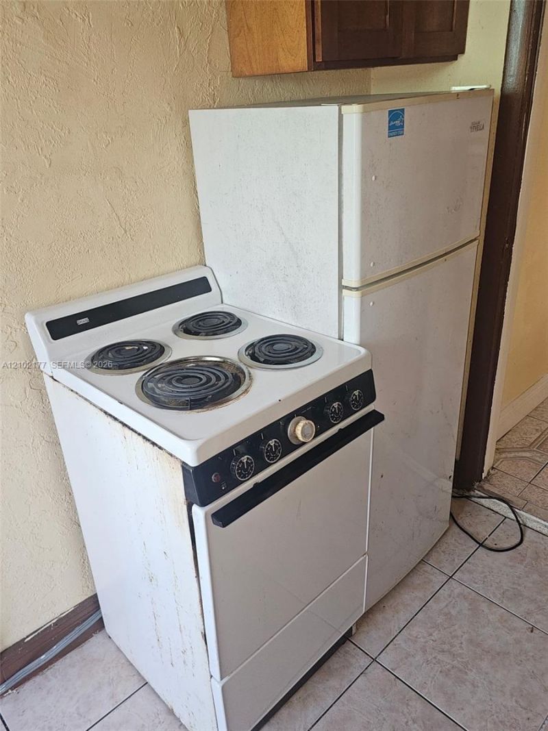 3640 NW 39th St, Lauderdale Lakes, FL 33309 Photo
