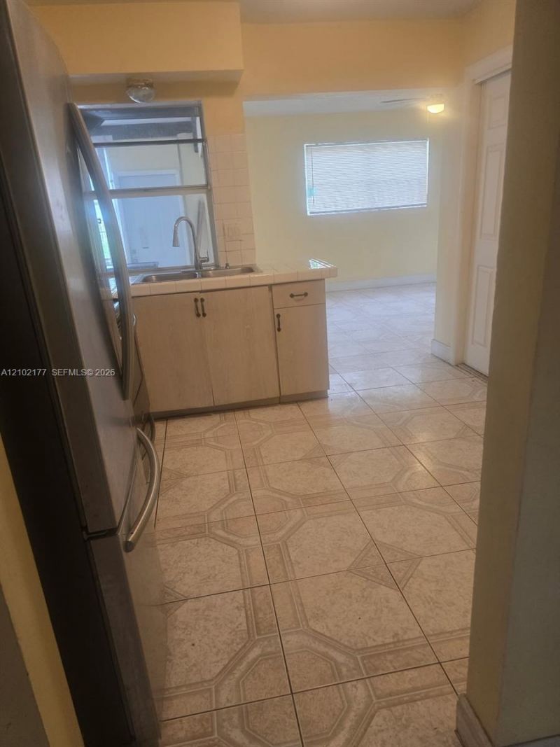 3640 NW 39th St, Lauderdale Lakes, FL 33309 Photo