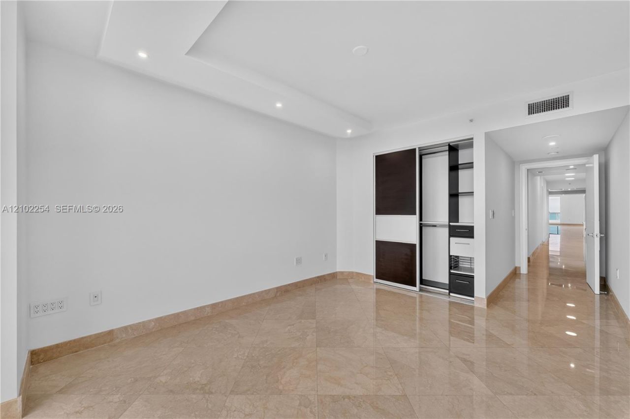 3201 NE 183rd St , Unit 3106, Aventura, FL 33160 Photo