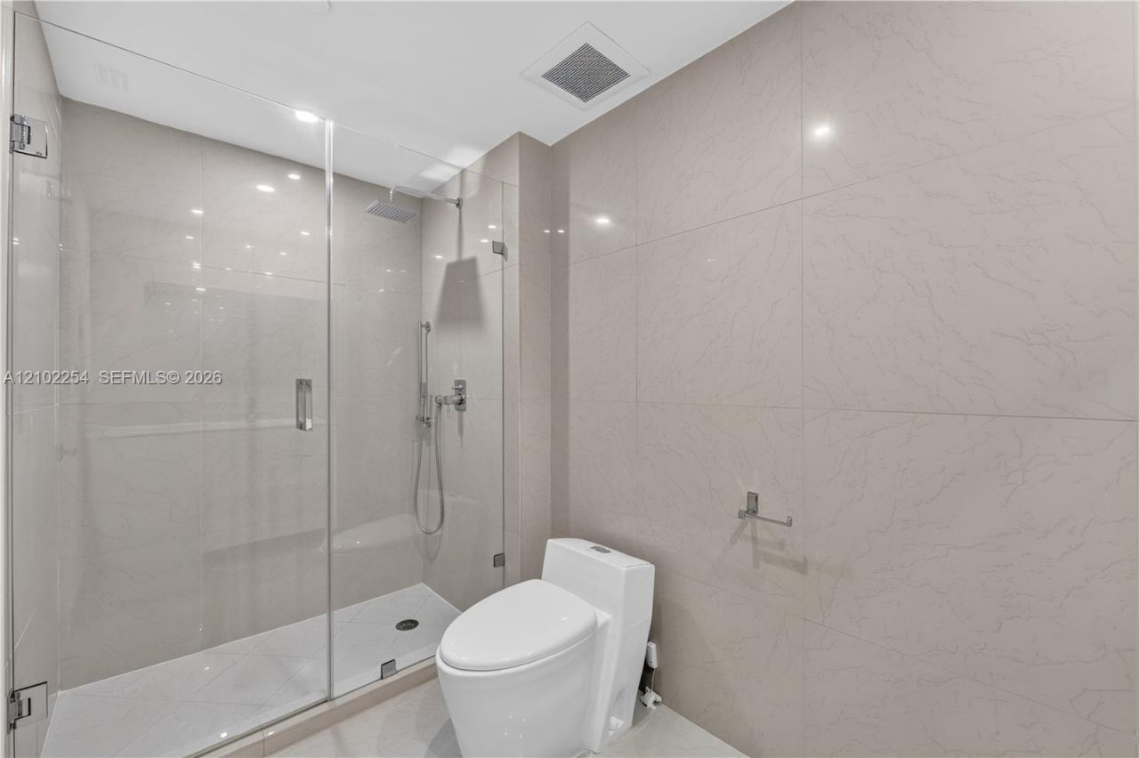 3201 NE 183rd St , Unit 3106, Aventura, FL 33160 Photo
