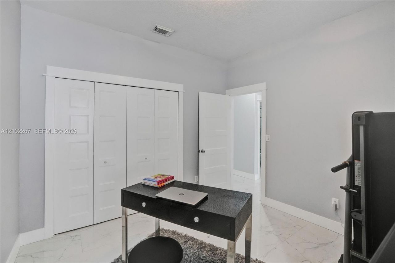 8816 NW 149th Terrace , Miami Lakes, FL 33018 Photo