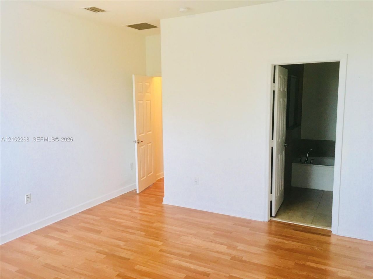 10310 NW 70th Ter , Doral, FL 33178 Photo