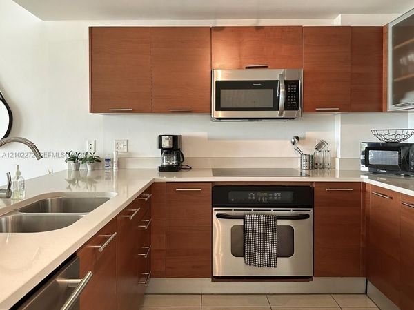 3250 NE 1st Ave , Unit 810, Miami, FL 33137