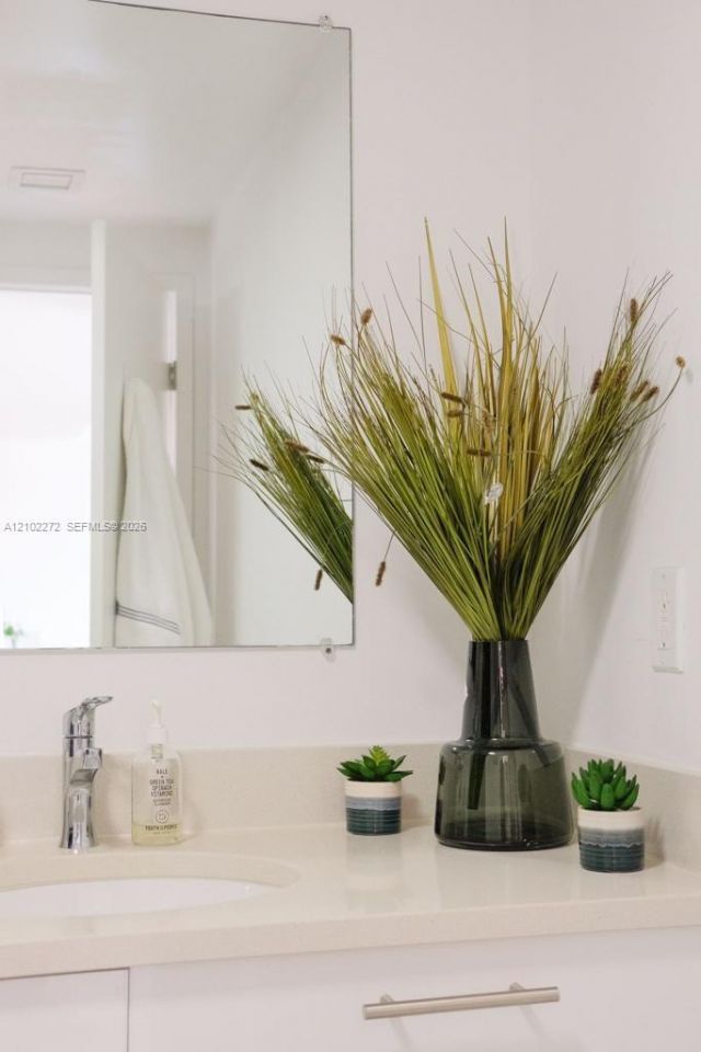 3250 NE 1st Ave , Unit 810, Miami, FL 33137 Photo