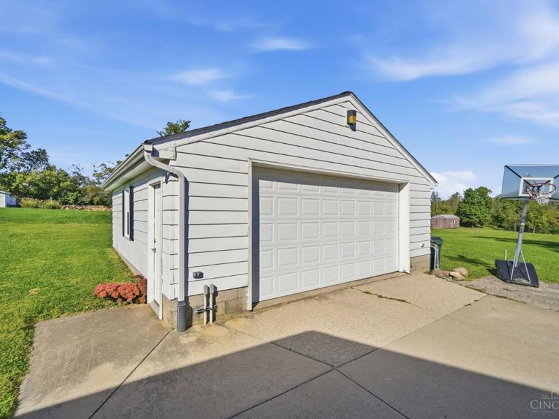 6242 Liberty Fairfield Road, Liberty Township, OH 45011 Photo 26