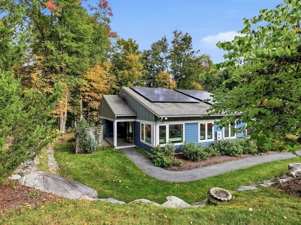 129 Hinckley St, Unit 129, Northampton, MA 01062