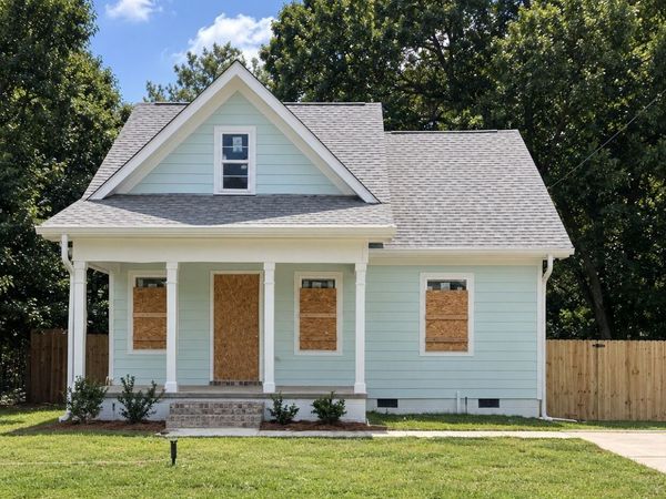 724 Villa Esta Avenue, Macon, GA 31206