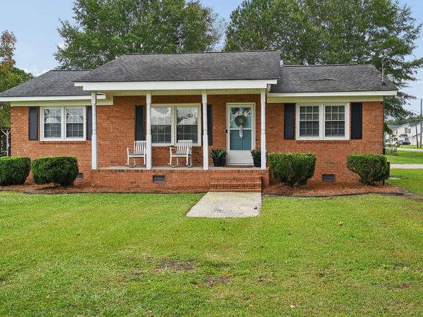543 Boyd Street , Grimesland, NC 27837