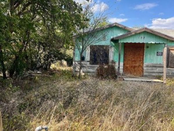 907 Culbertson Street , Coleman, TX 76834