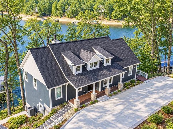 1765 Cove Pointe Rd, LaFollette, TN 37766