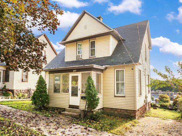 1018 Norwich Avenue SW, Grand Rapids, MI 49503