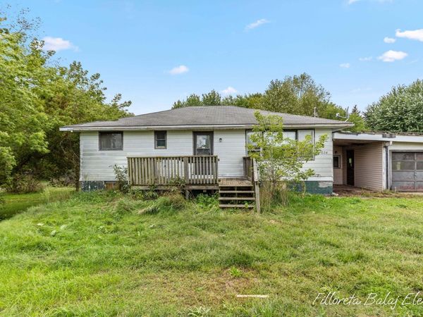 1624 5th Street, Martin, MI 49070