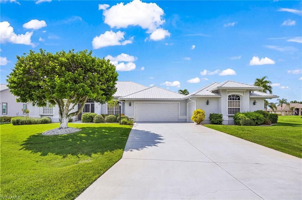 11908 Prince Charles Ct, Cape Coral, FL 33991 Photo