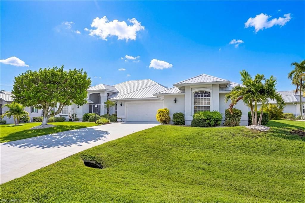 11908 Prince Charles Ct, Cape Coral, FL 33991 Photo