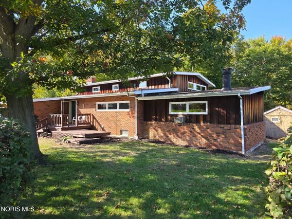 6420 Hilltop Lane , Maumee, OH 43537