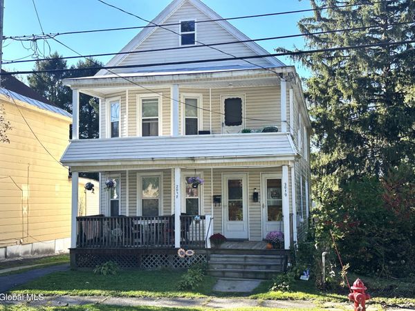 2017 Avenue B, Schenectady, NY 12308