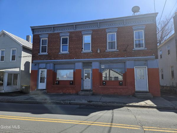 38 Main Street, Unit 2, Ravena, NY 12143