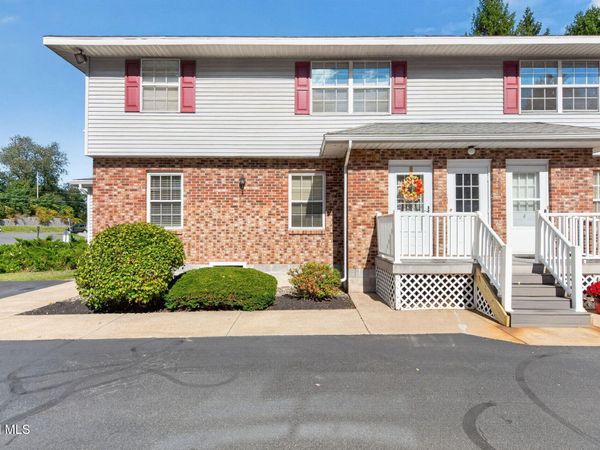 25E Pine Lane, Unit 1, Albany, NY 12203