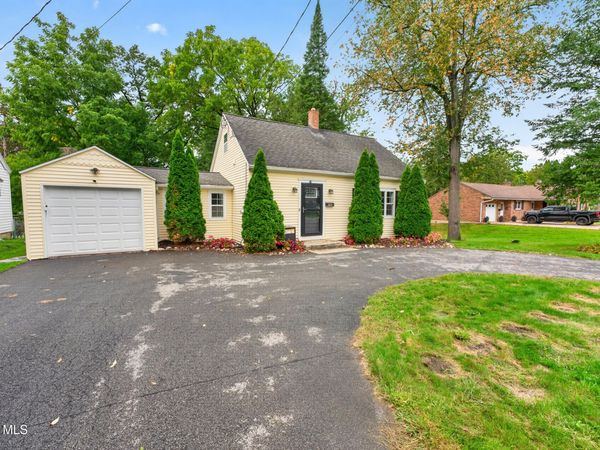 287 Vley Road, Glenville, NY 12302