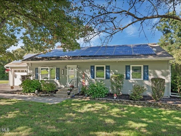 832 W Glenville Road, Glenville, NY 12302