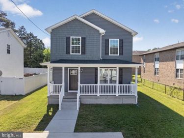 207 S LOUDOUN STREET , STRASBURG, VA 22657
