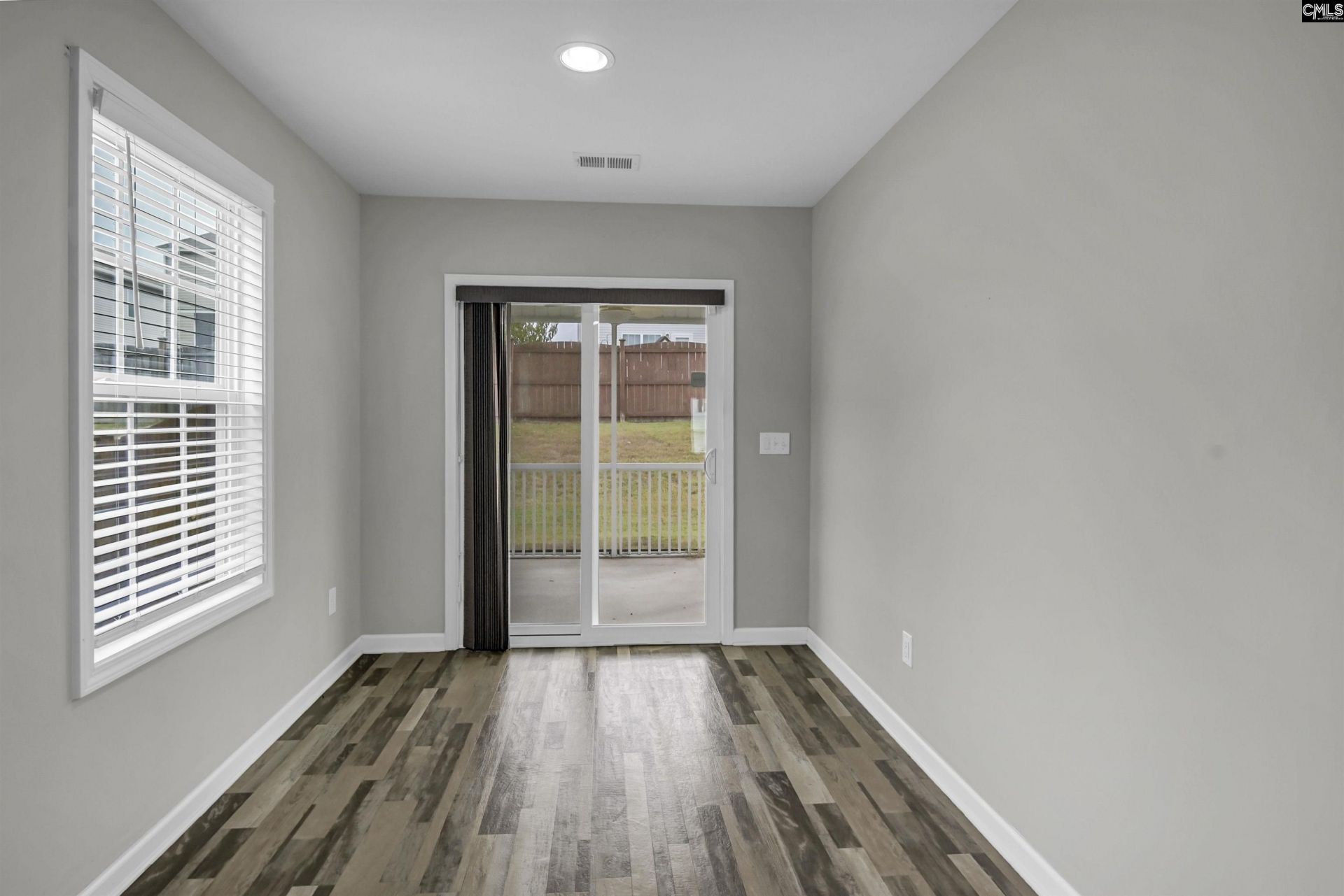 242 Oristo Ridge Way  Photo 7