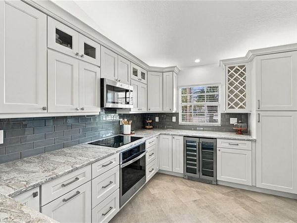 13000 Castle Harbour DR , Unit J3, NAPLES, FL 34110