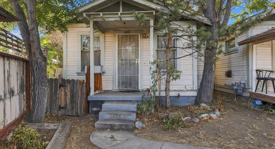 420 Holcomb Avenue, Reno, NV 89502 Photo