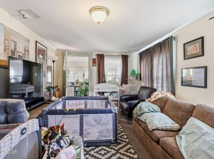 452 Holcomb Avenue, Reno, NV 89502 Photo