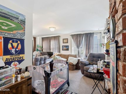 452 Holcomb Avenue, Reno, NV 89502 Photo
