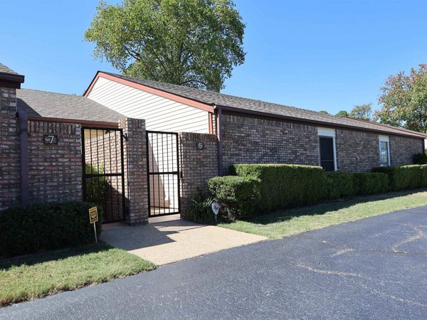5 PIEDMONT Court, Hot Springs, AR 71901