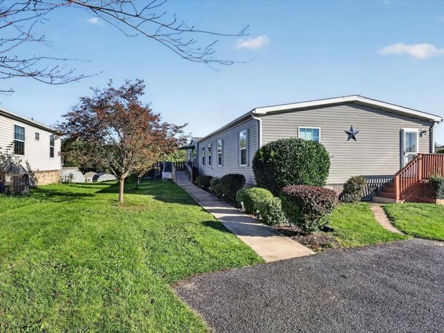 8 Orchard Street , Fredericksburg, PA 17026 Main Photo