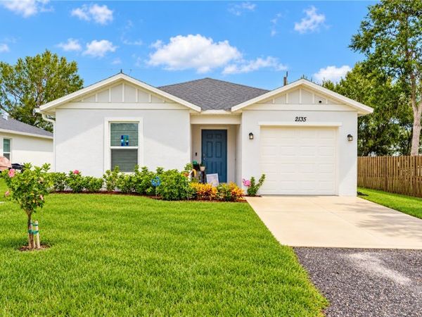 2135 87th Court , Vero Beach, FL 32966