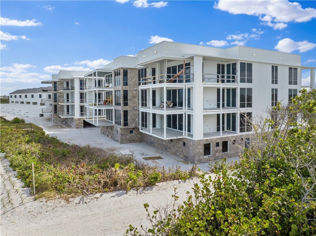 30 Indigo Vero Drive , Unit 301, Vero Beach, FL 32963 Photo