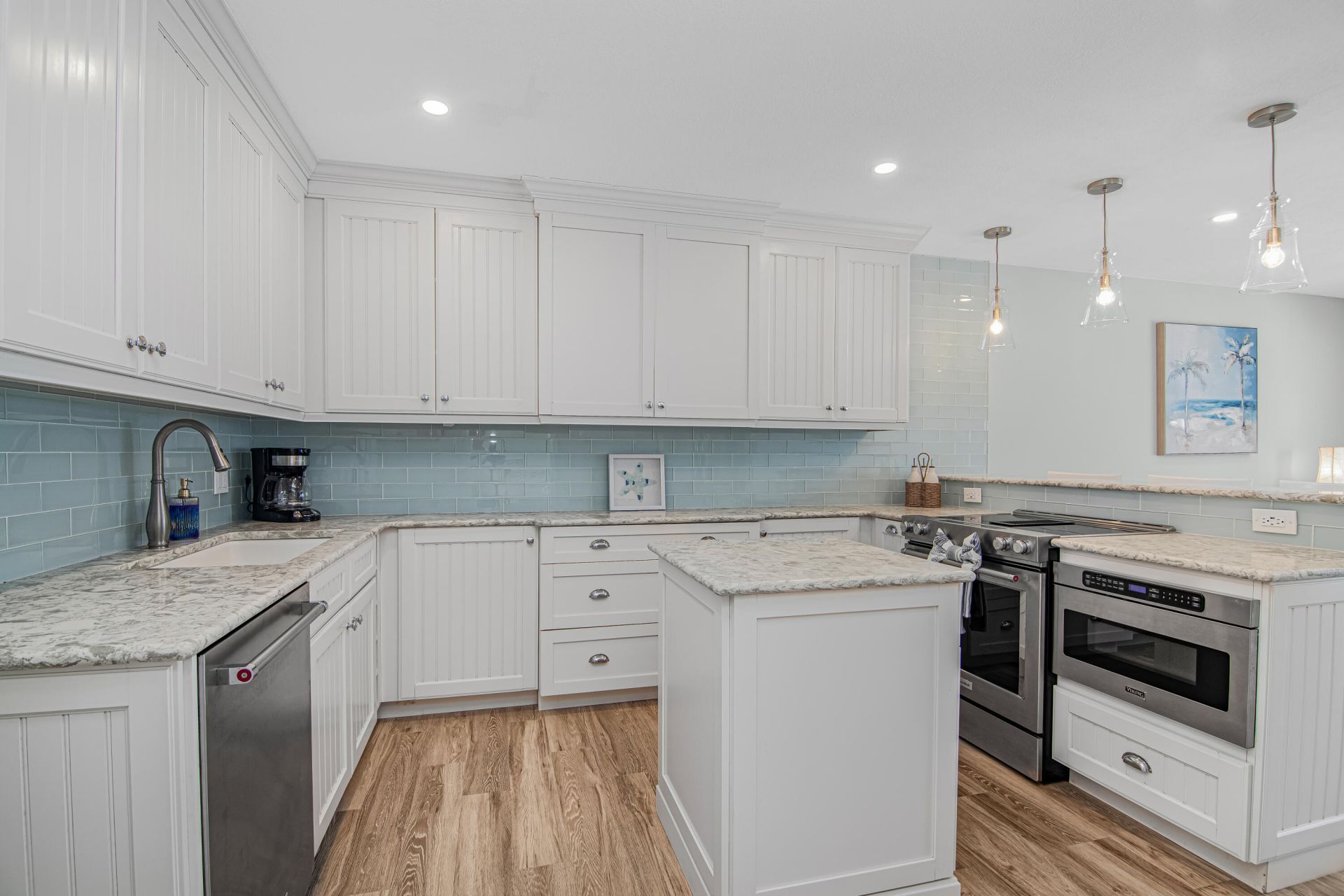 755 W Ocean Drive, Unit 7, Key Colony, FL 33051 Photo