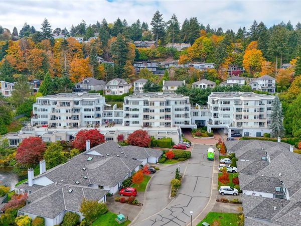 5110 Cordova Bay Rd , Unit #501, Saanich, BC V8Y 2K5