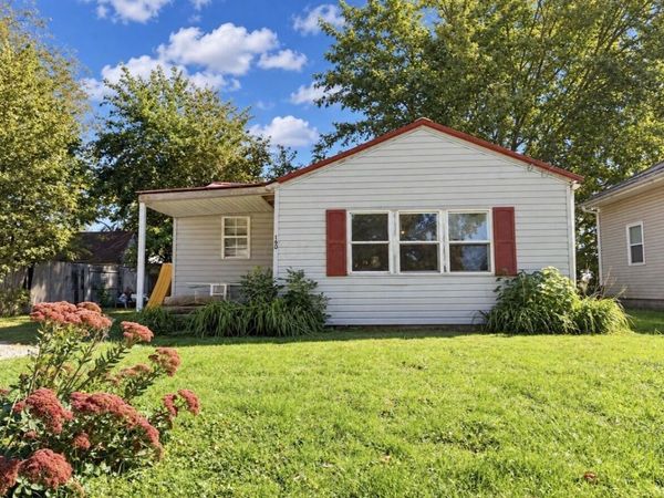 160 Elliott Avenue , Buckeye Lake, OH 43008