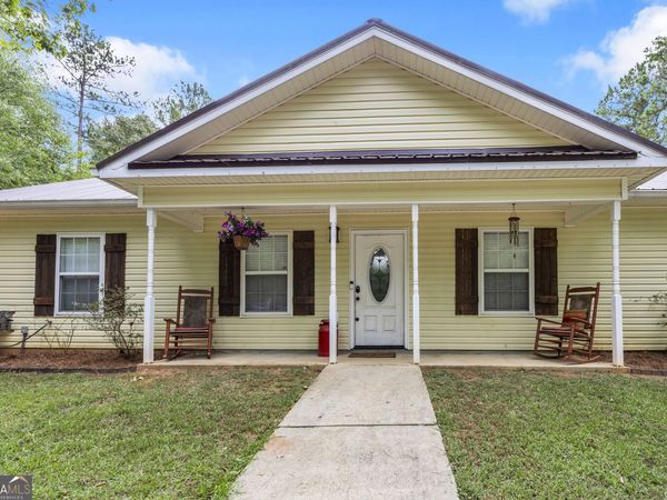 126 Robin Hood Road, Covington, GA 30014