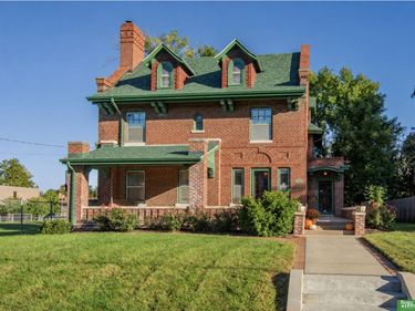 3826 Webster Street, Omaha, NE 68131