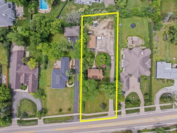 1450 Sanders Road , Northbrook, IL 60062