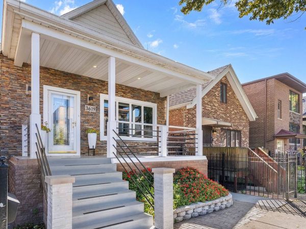 3619 S Parnell Avenue , Chicago, IL 60609
