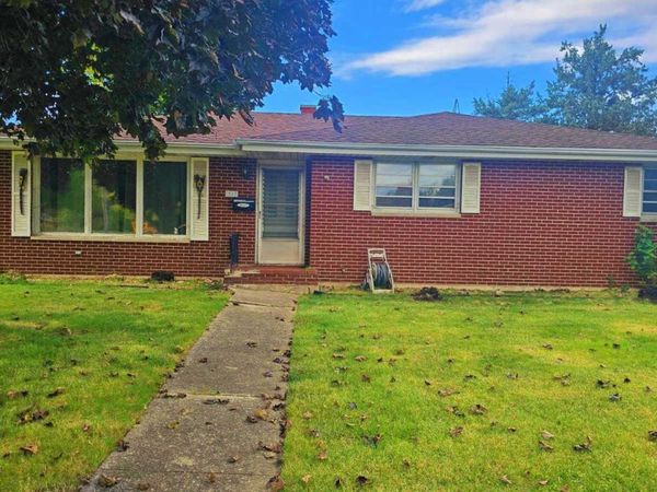 1617 W Douglas Street , Joliet, IL 60435