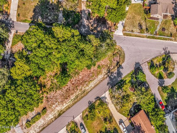 1137 Charlotte Avenue, Calabash, NC 28467